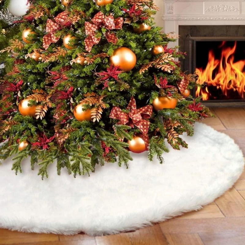 Procart Kerek karácsonyfa szőnyeg, 120 cm átmérőjű, bolyhos, havas kinézetű.
