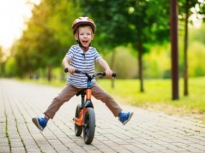 Komplett útmutató a gyermekkerékpárok kiválasztásához